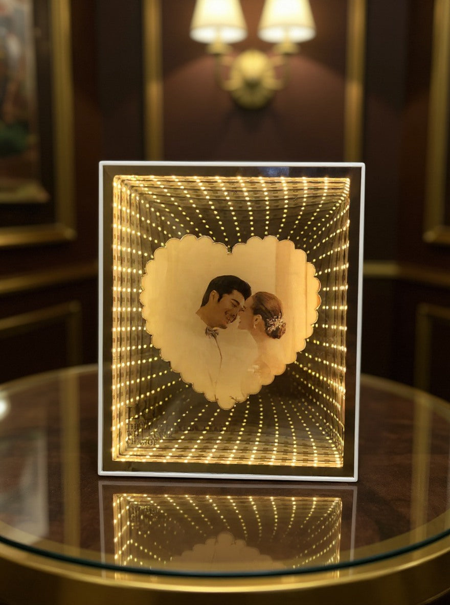 Shimmering LED Mirror Frame – Perfect for Home &amp; Wedding Décor!